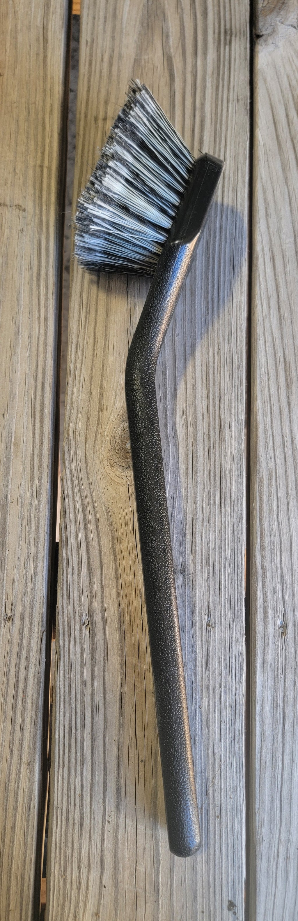 18" Long Curve Handle Soft Bristle Brush